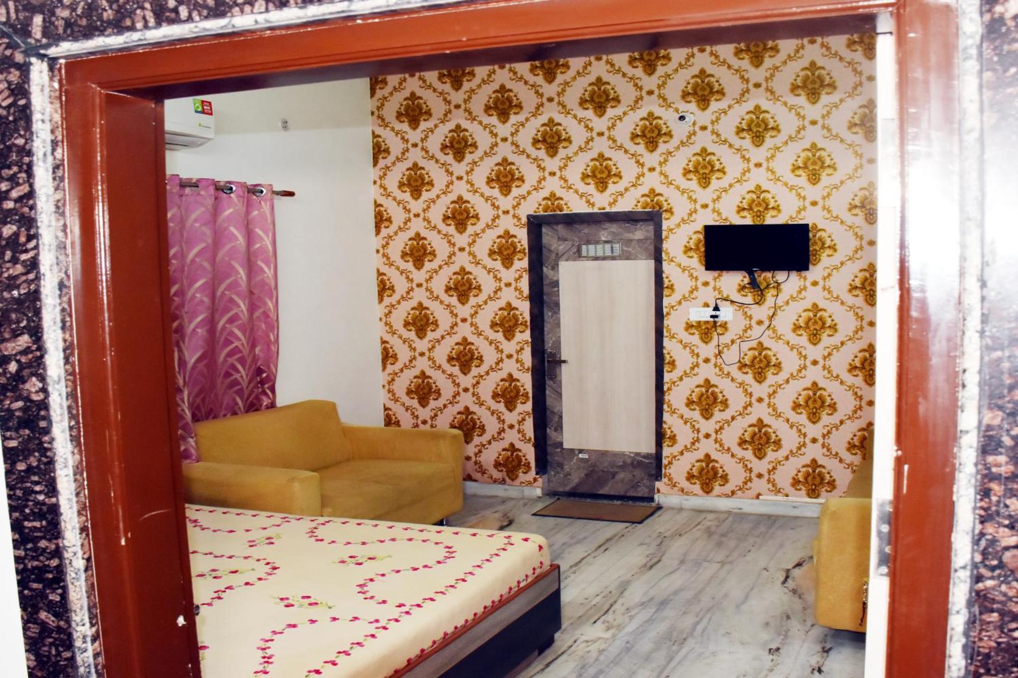 Ramaya Home Stay Varanasi Exterior foto